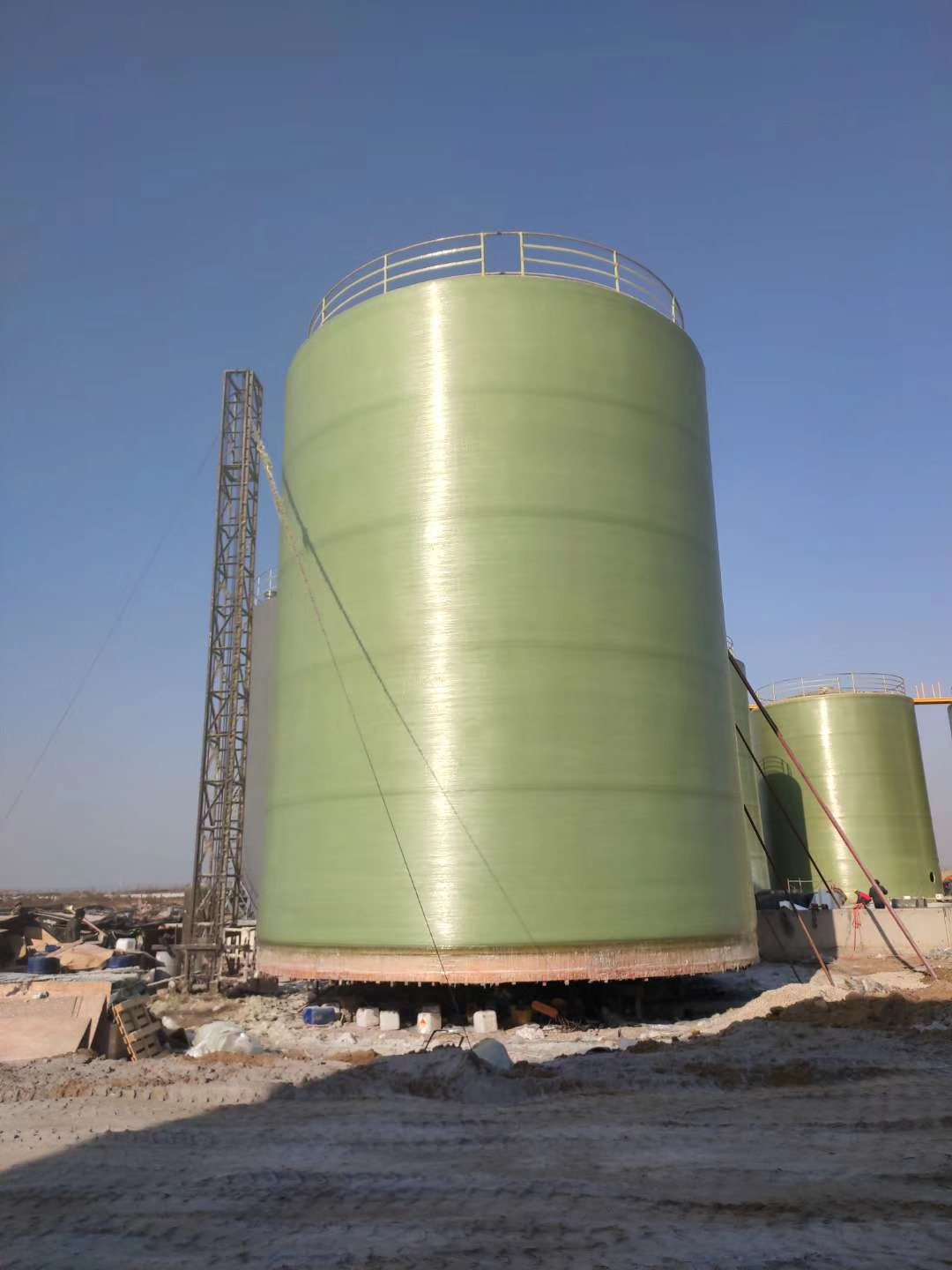 大型玻璃鋼儲(chǔ)罐